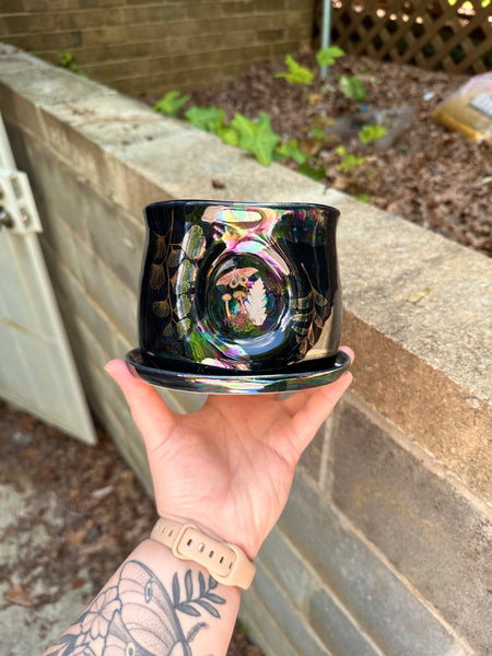 4” resin planter