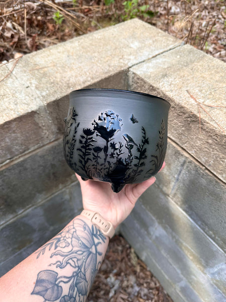 6” wolf moon cauldron