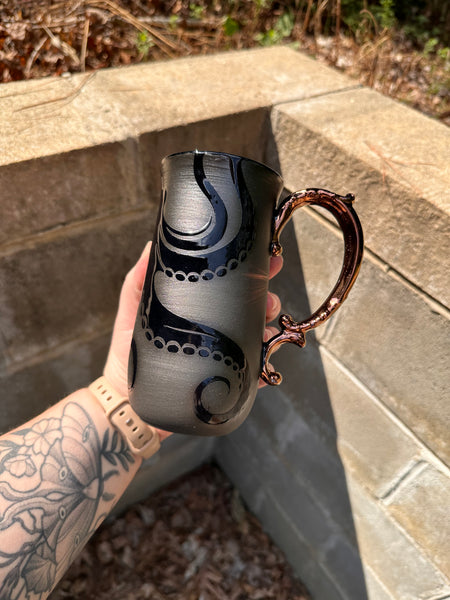 Octopus copper handle mug