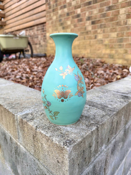 12” vase