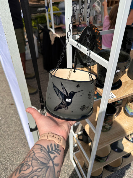 6” Hummingbird hanging planter
