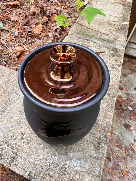 30 oz. Zero, Scraps, and Sparky lidded vase