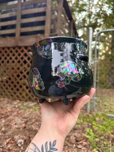 6" skull cauldron